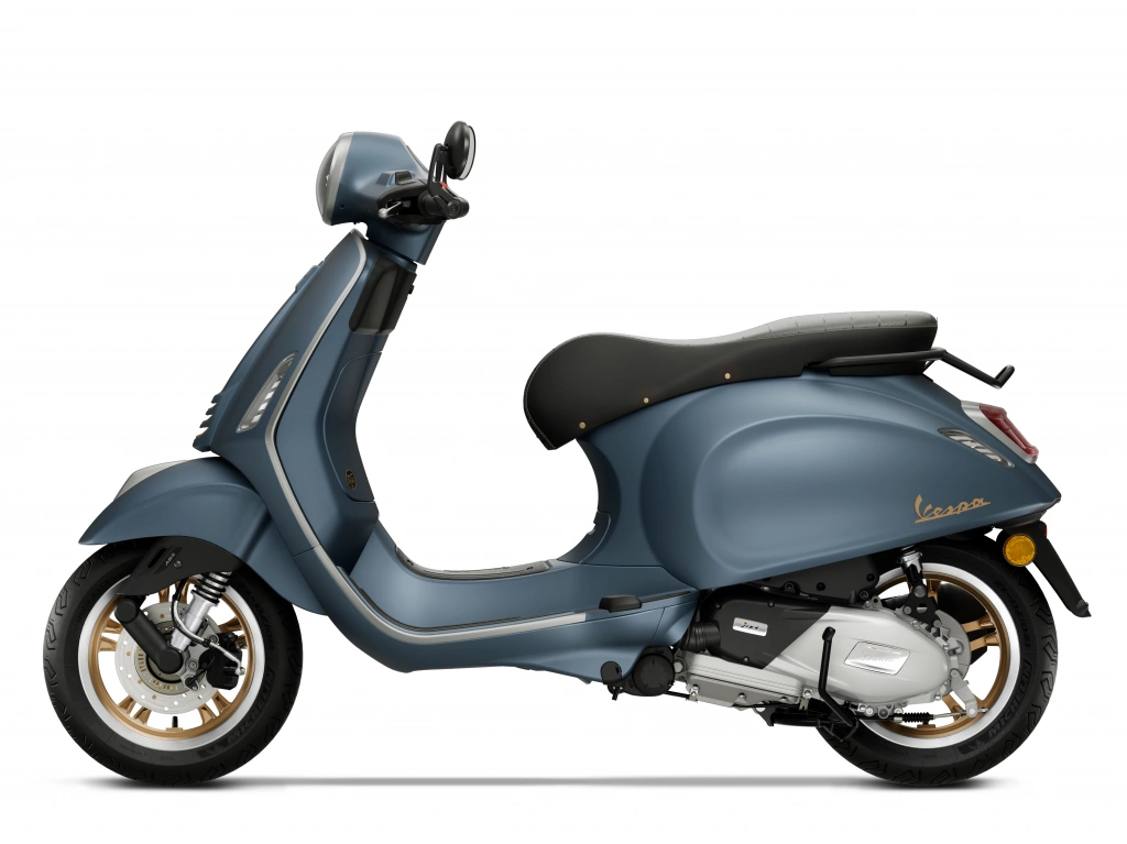 Vespa Primavera 125 Sondermodell OFFICINA 8 Seite links